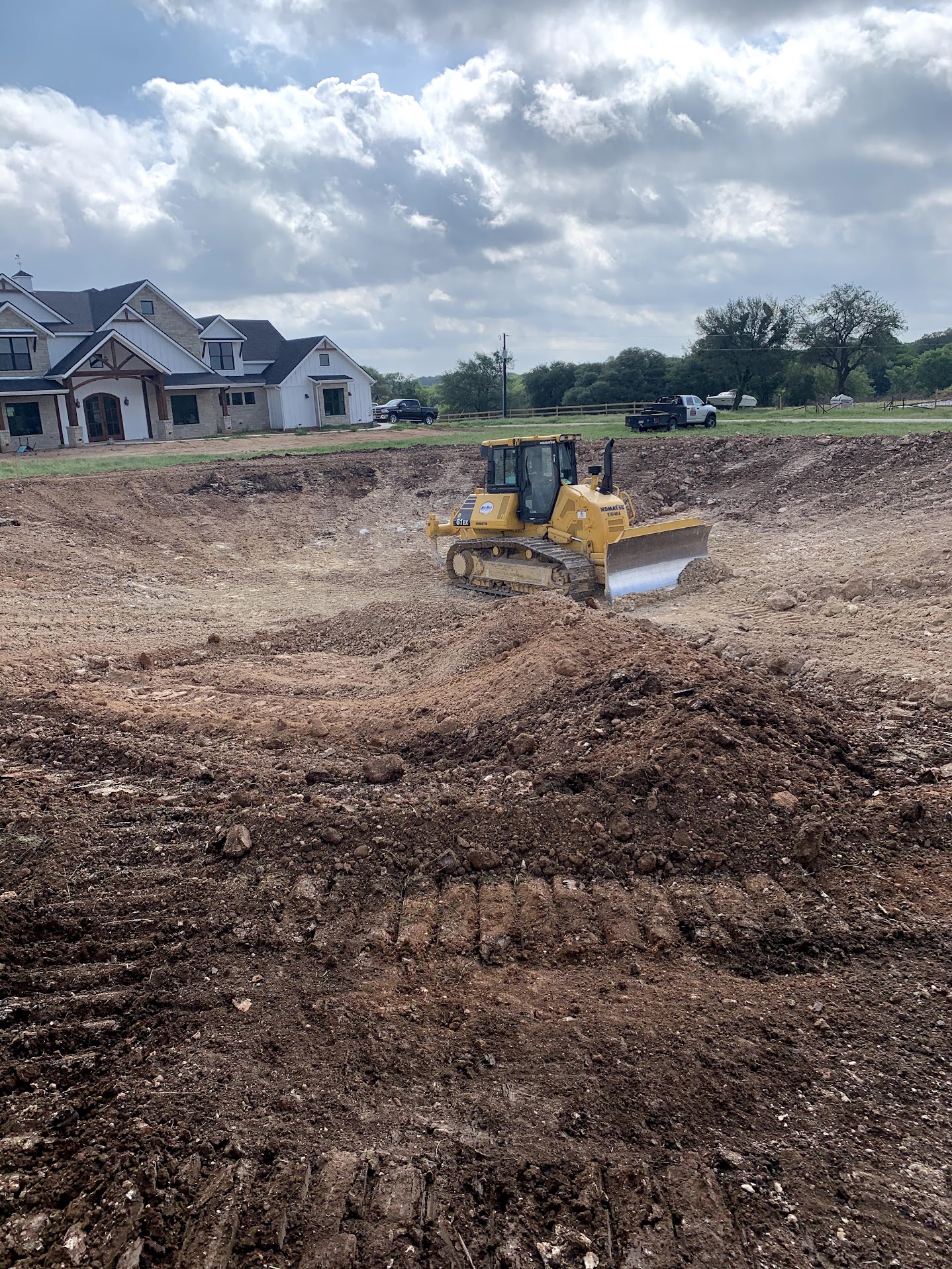 Pond construction dirt work in Belton Texas